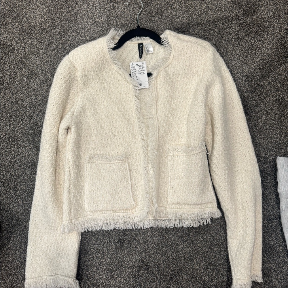 H&M NWT Cream Blazer